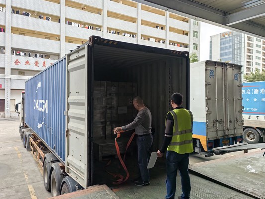 Battery Logistics in Europe: LCL Solutions
