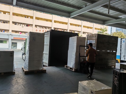 LCL Shipping for Batteries Across the EU