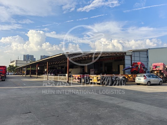 Export of containerized energy storage systems